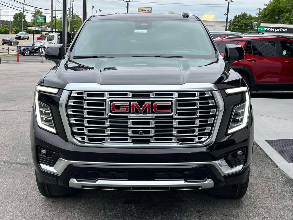New 2026 GMC Yukon XL Denali w/ Sun & Power Step Package AWD/4WD image 8