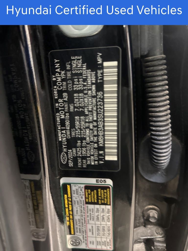 Certified 2025 Hyundai Kona SEL FWD image 11