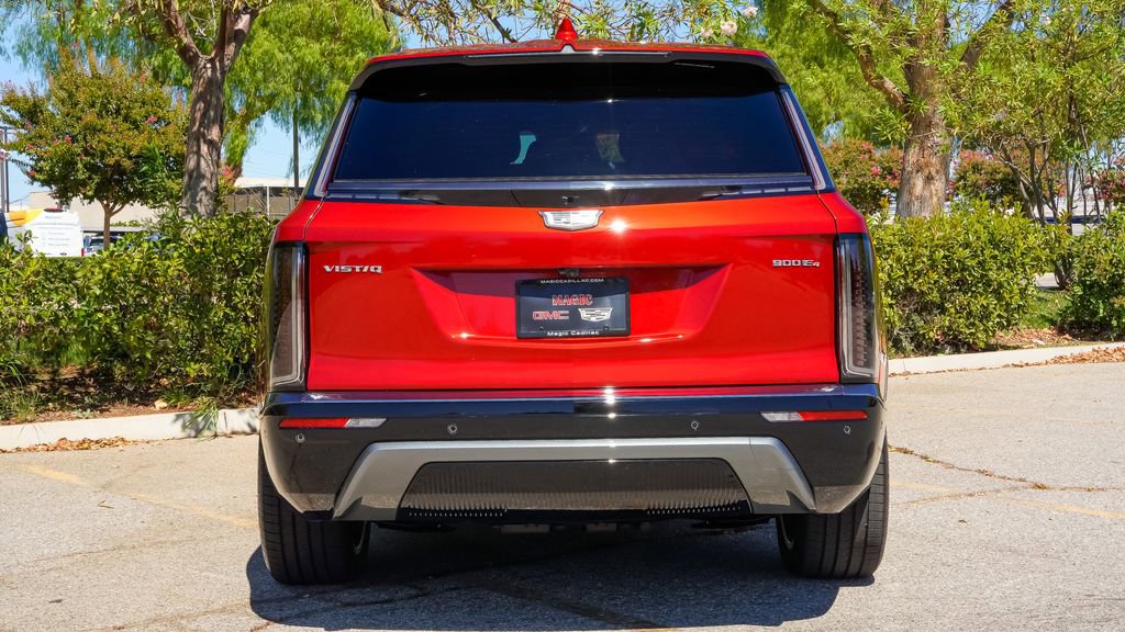 New 2026 Cadillac Vistiq Sport image 7