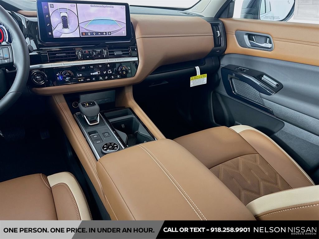 New 2026 Nissan Pathfinder Platinum image 24