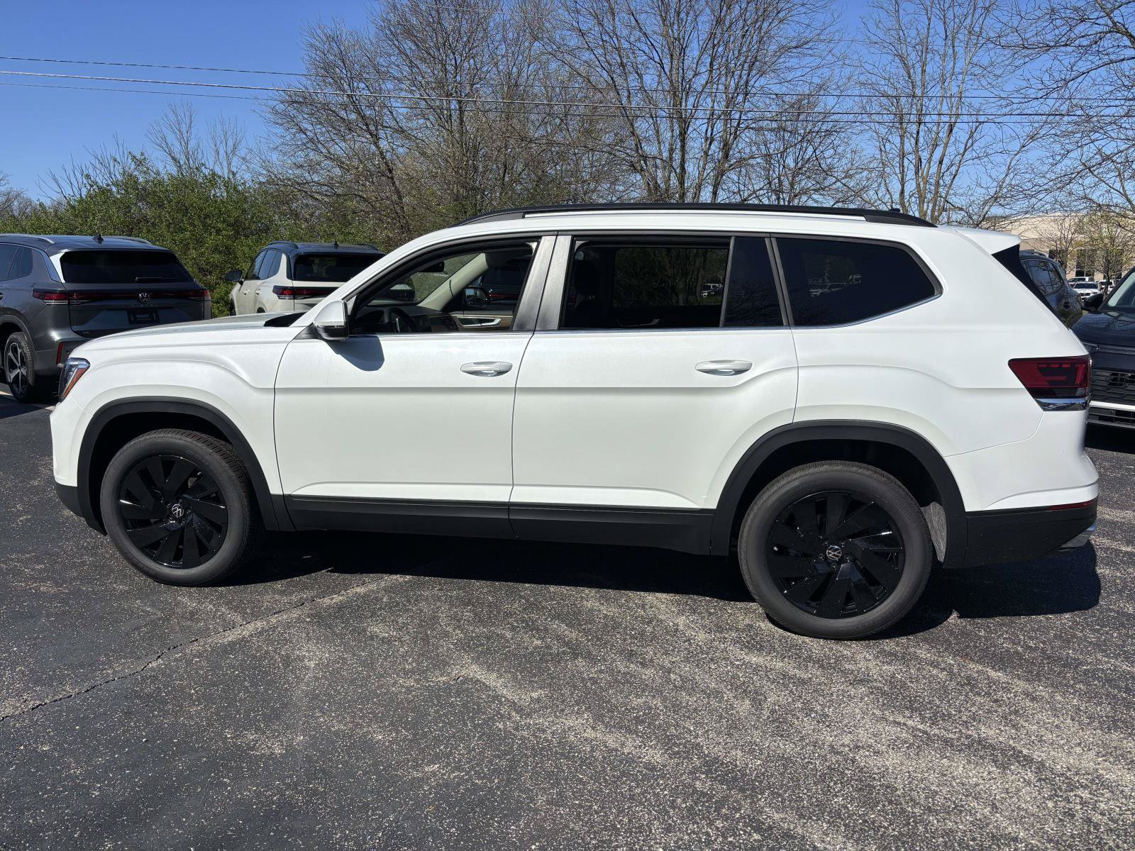 New 2026 Volkswagen Atlas SE AWD/4WD image 8