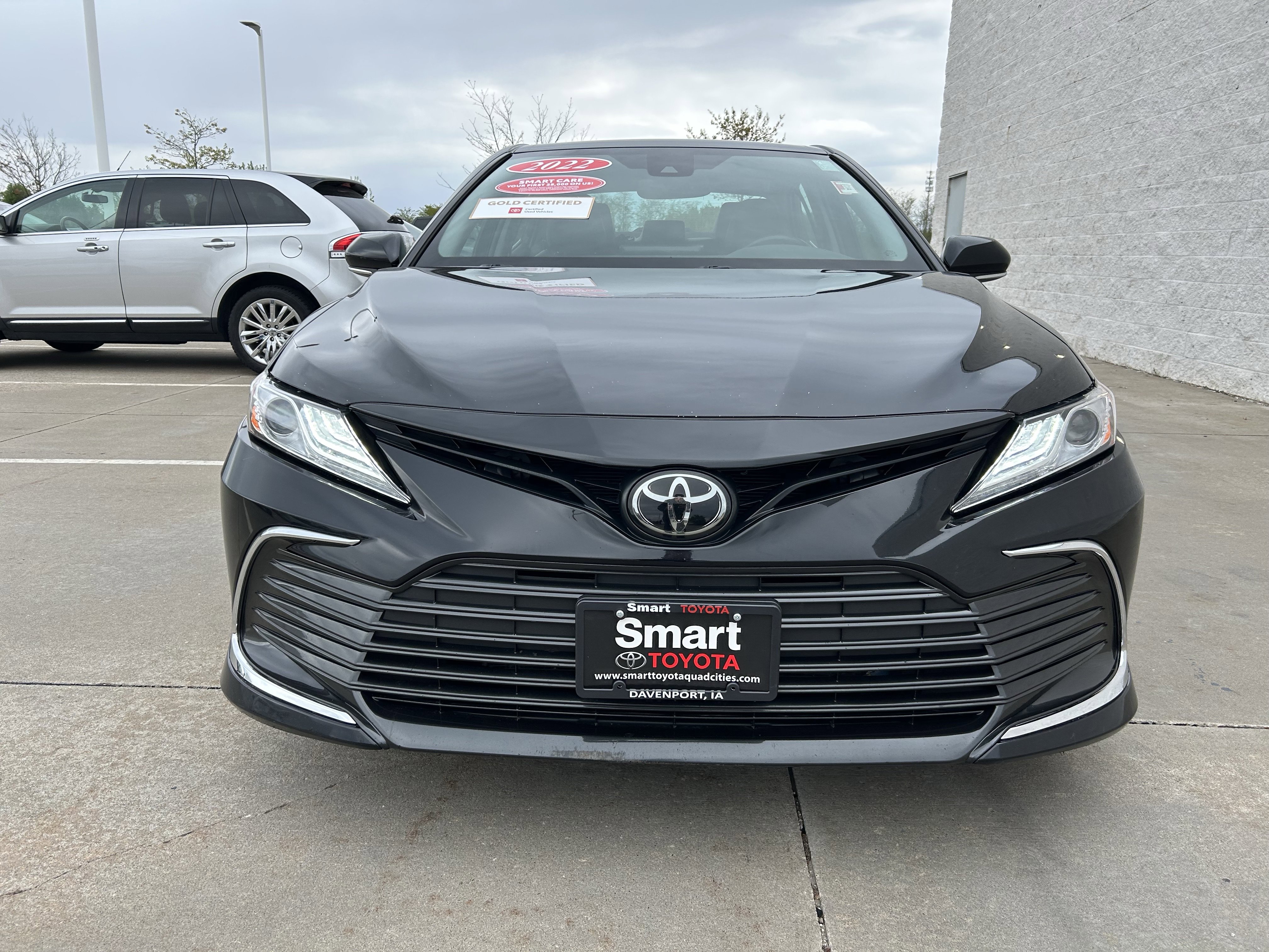 Certified 2022 Toyota Camry XLE FWD image 2