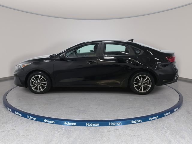 Used 2023 Kia Forte LXS image 9