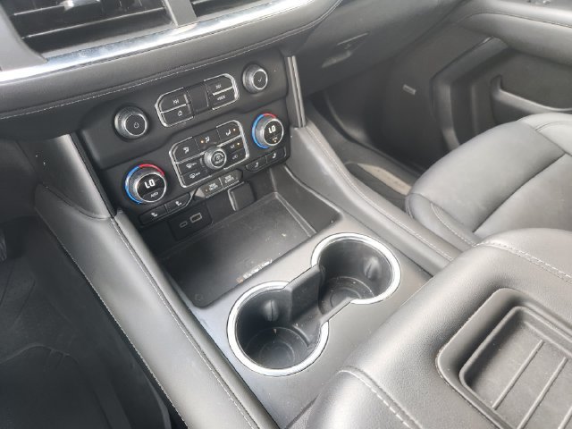 Used 2024 Chevrolet Tahoe Z71 w/ Luxury Package AWD/4WD image 18