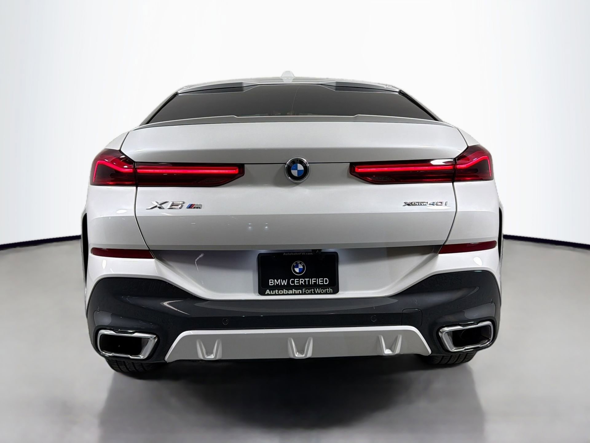 Certified 2024 BMW X6 xDrive40i w/ Executive Package image 7