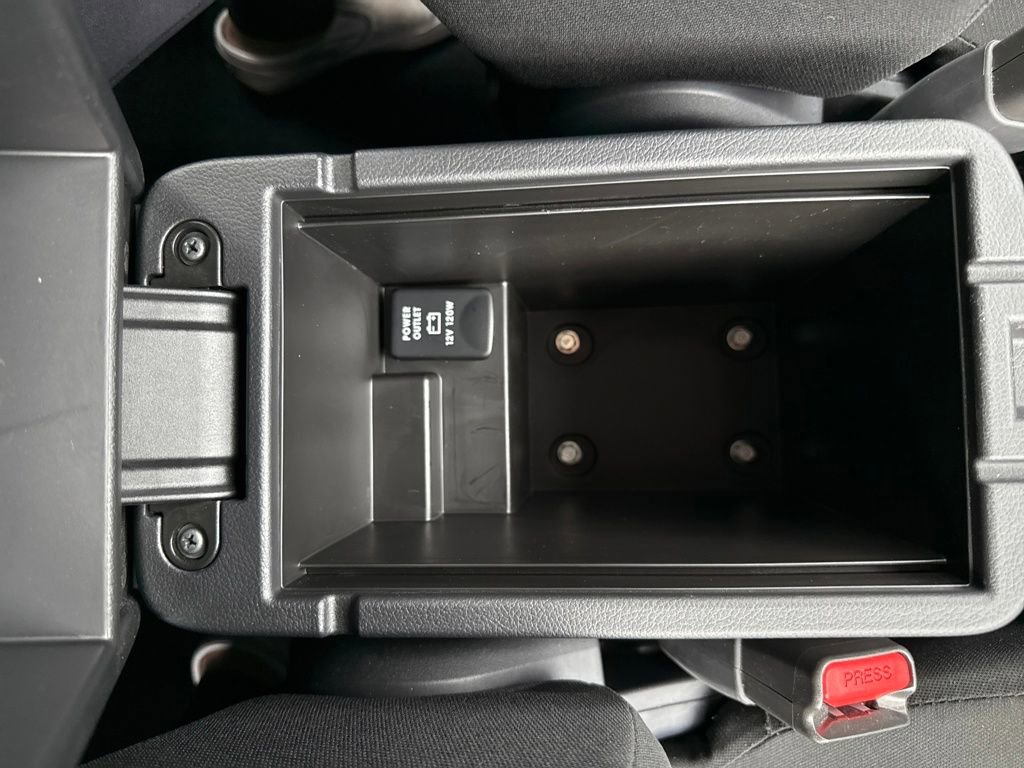 Used 2025 Mitsubishi Outlander Sport AWD image 29