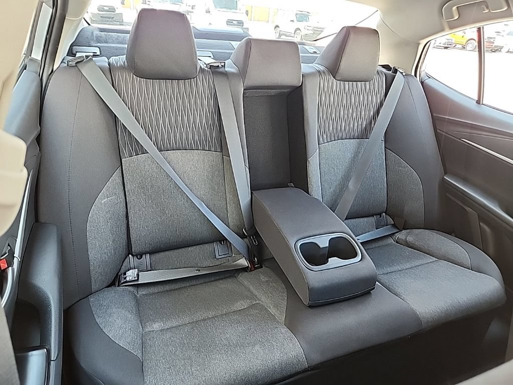 Used 2026 Toyota Camry LE FWD image 35