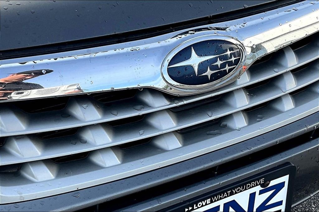Used 2011 Subaru Forester 2.5X Premium w/ All-Weather Pkg AWD/4WD image 21
