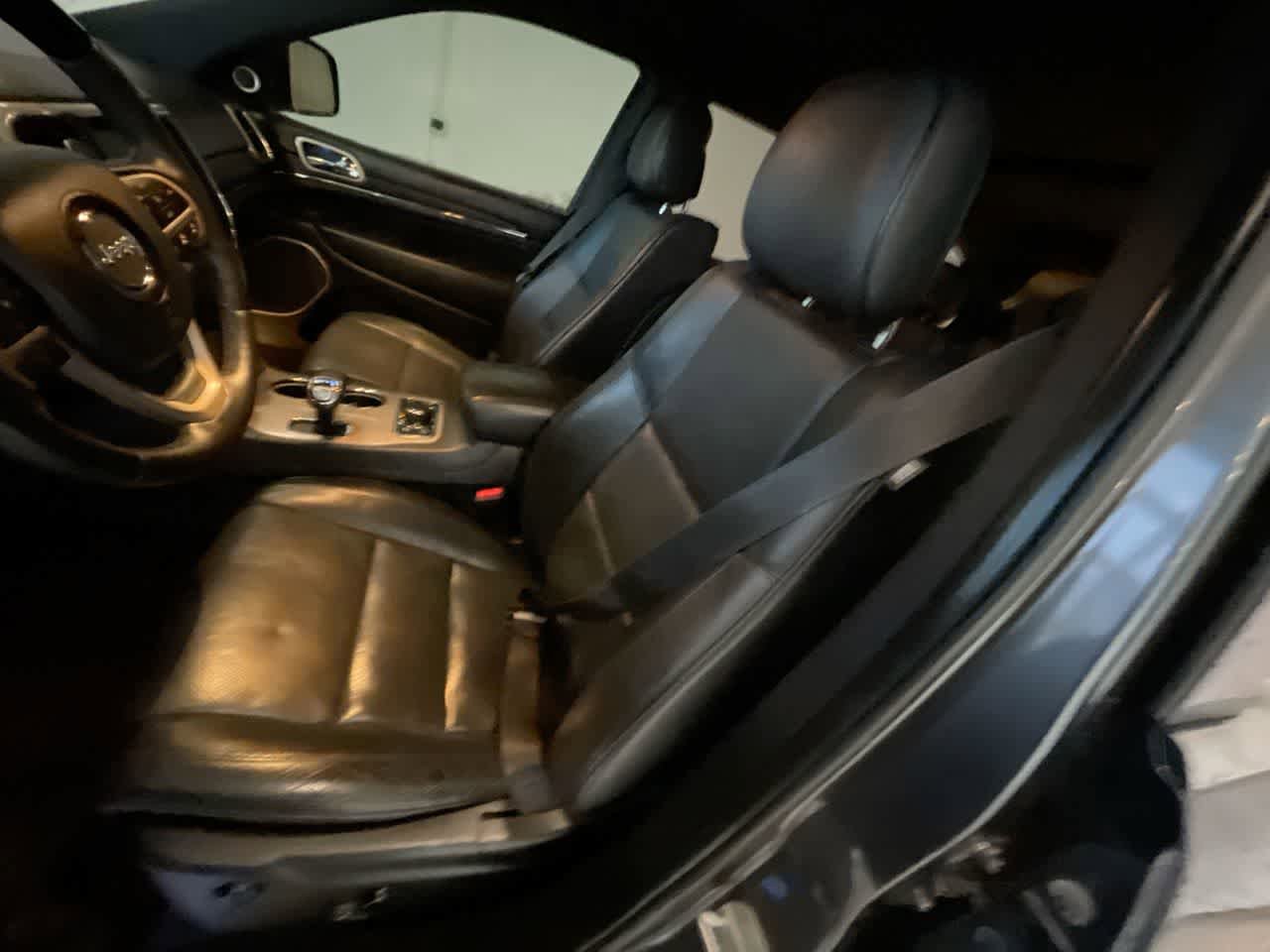 Used 2015 Jeep Grand Cherokee Summit image 11