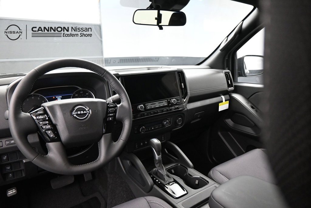 New 2027 Nissan Frontier SV w/ SV Convenience Package RWD image 9