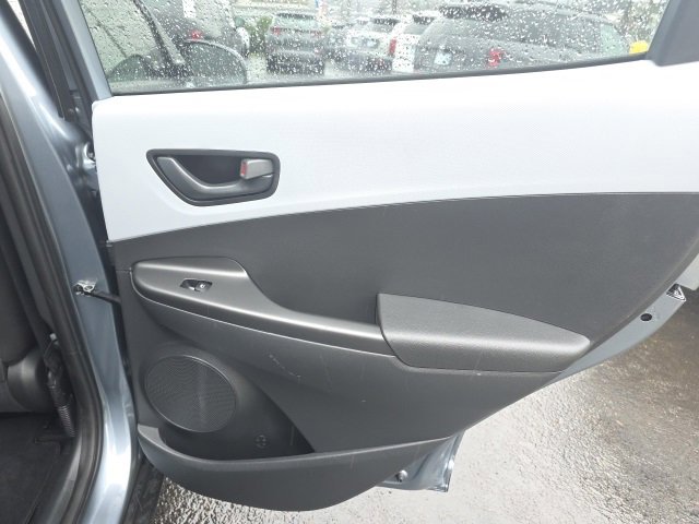 Used 2021 Hyundai Kona SEL w/ Cargo Package image 23