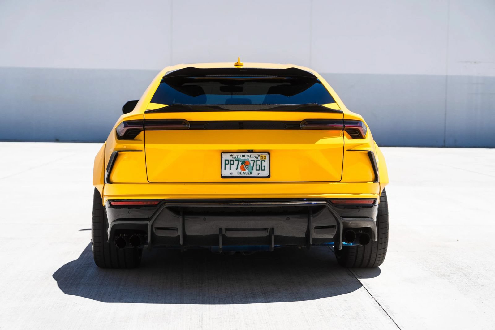 Used 2021 Lamborghini Urus AWD/4WD image 7