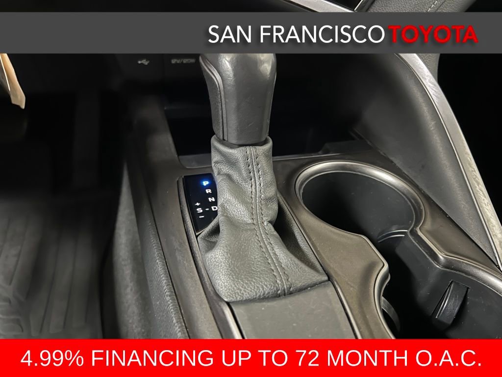 Certified 2021 Toyota Camry SE image 24