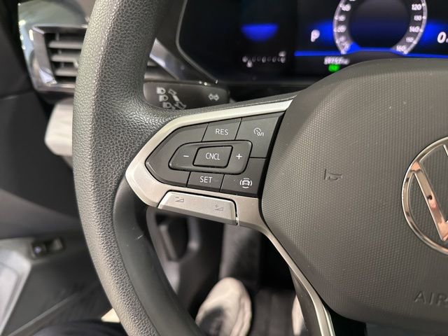 Certified 2022 Volkswagen Taos S image 13