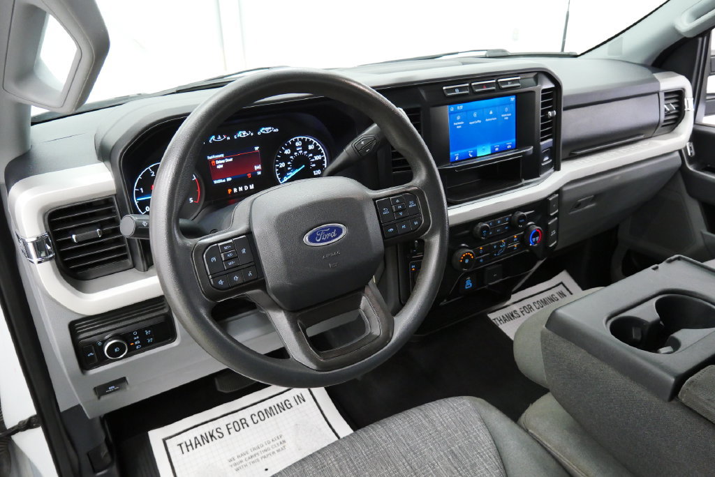 Used 2023 Ford F250 XLT AWD/4WD image 13