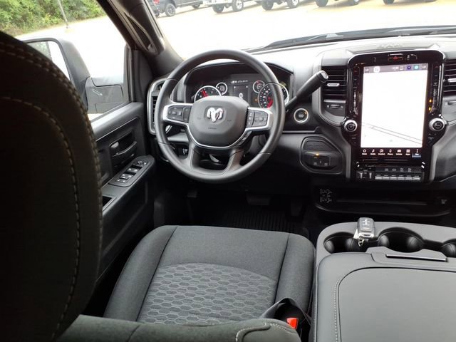 New 2026 RAM 3500 Tradesman AWD/4WD image 4