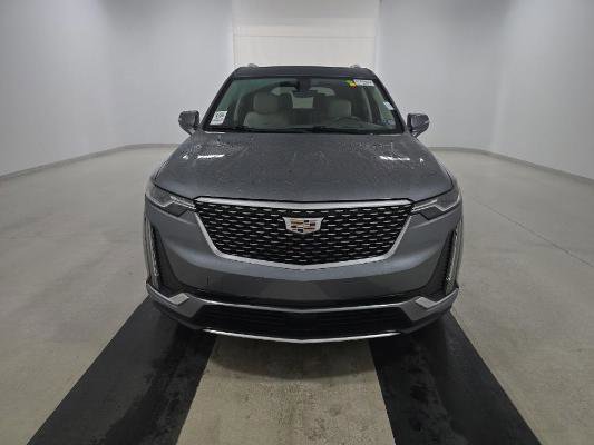 Used 2021 Cadillac XT6 Premium Luxury image 2
