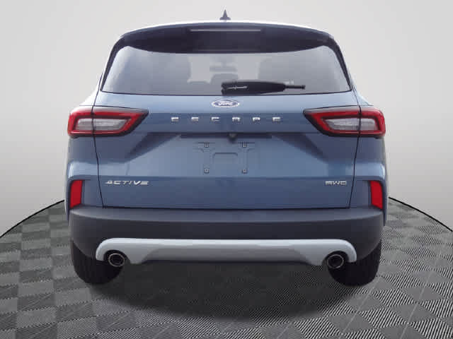 Certified 2024 Ford Escape Active AWD/4WD image 3
