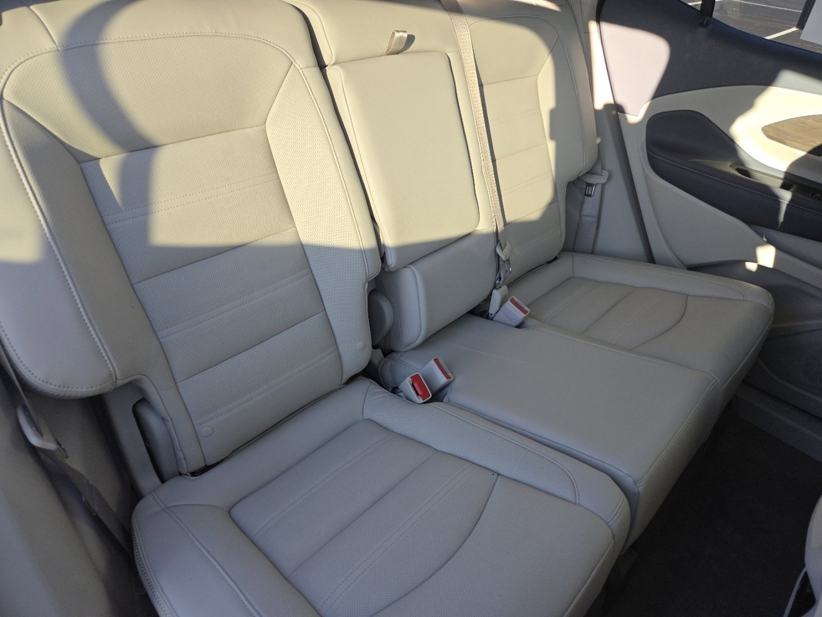 Used 2024 GMC Terrain Denali w/ Denali Premium Package image 23