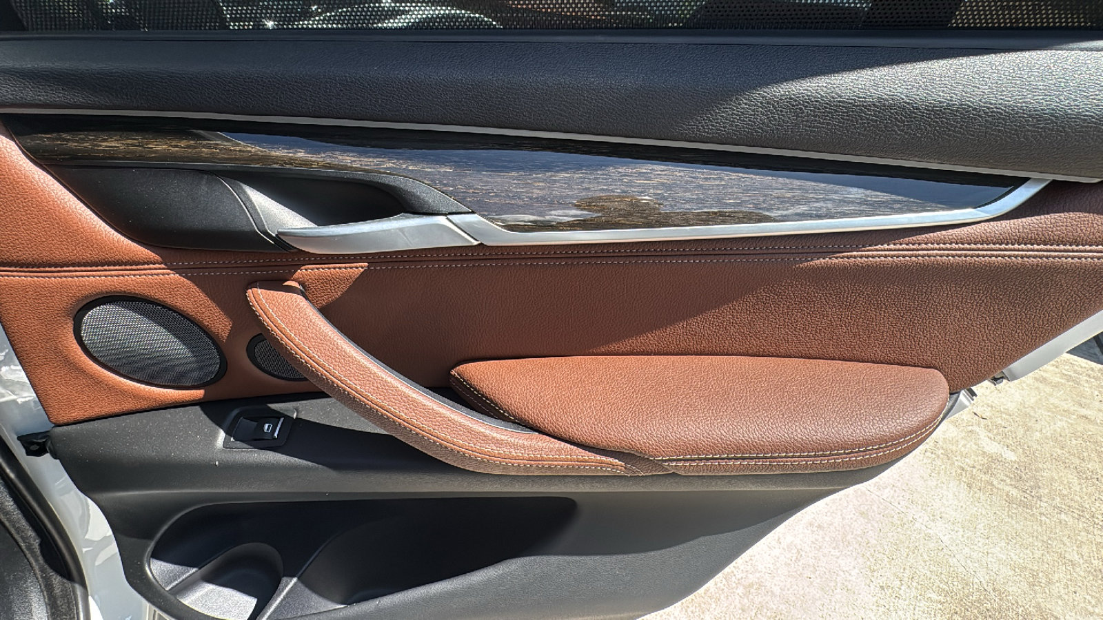 Used 2018 BMW X5 xDrive50i AWD/4WD image 26