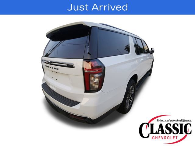 Used 2022 Chevrolet Suburban Z71 w/ Z71 Off-Road Package AWD/4WD image 9