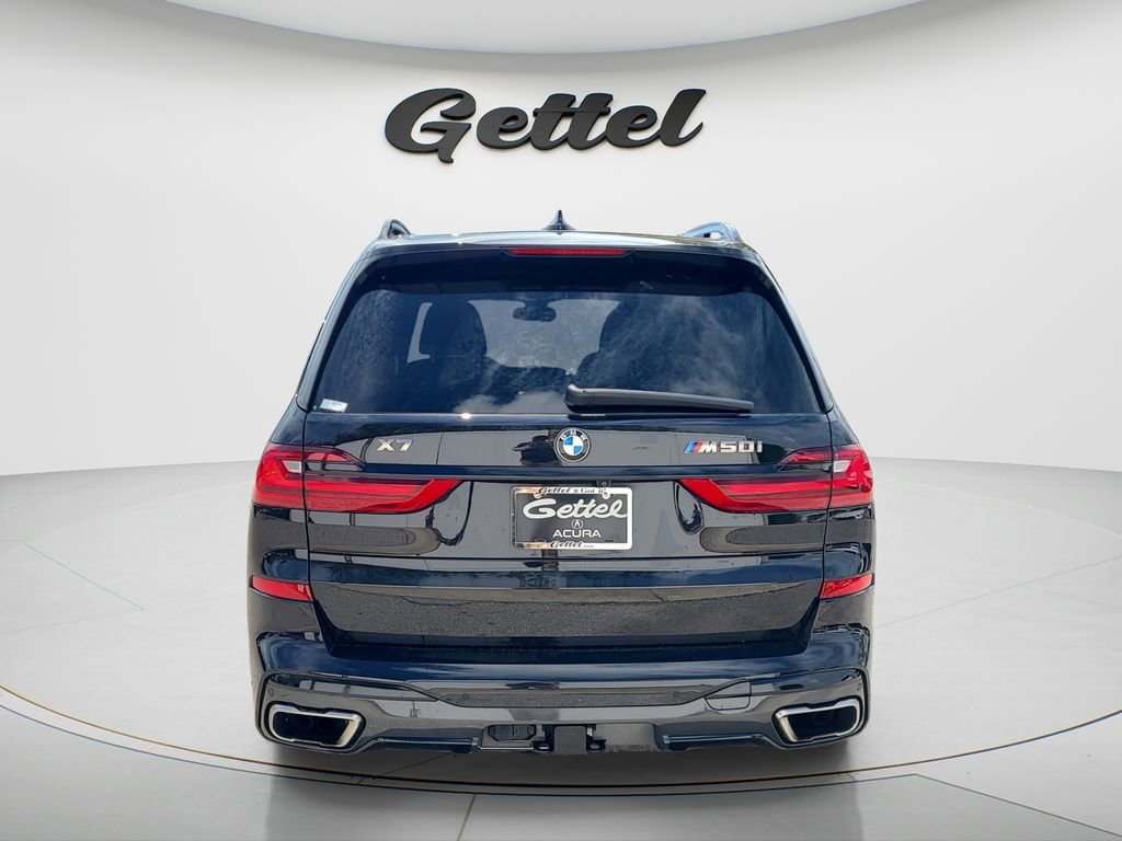 Used 2021 BMW X7 M50i w/ Dynamic Handling Package image 13