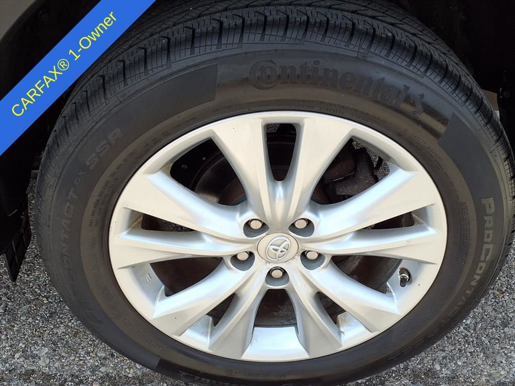 Used 2014 Toyota RAV4 Limited w/ Technology Package image 10