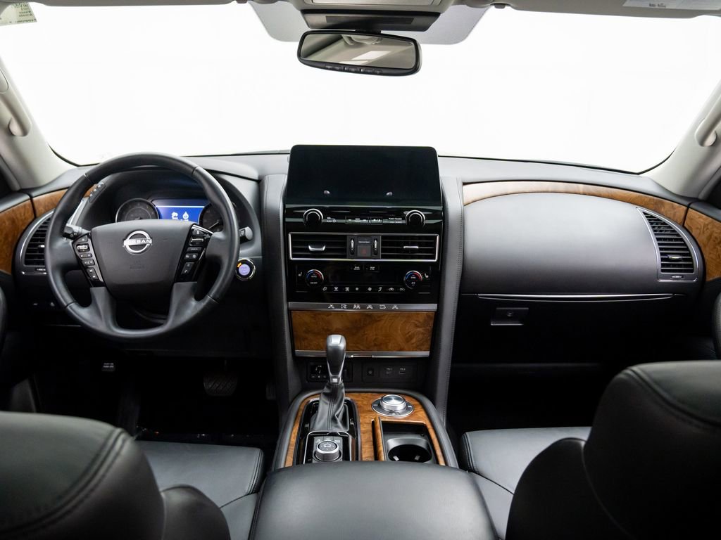 Used 2023 Nissan Armada SL w/ Captain's Chairs Package image 10