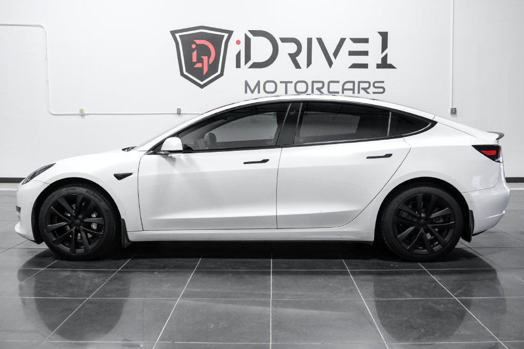 Used 2021 Tesla Model 3 Standard Range Plus RWD image 11