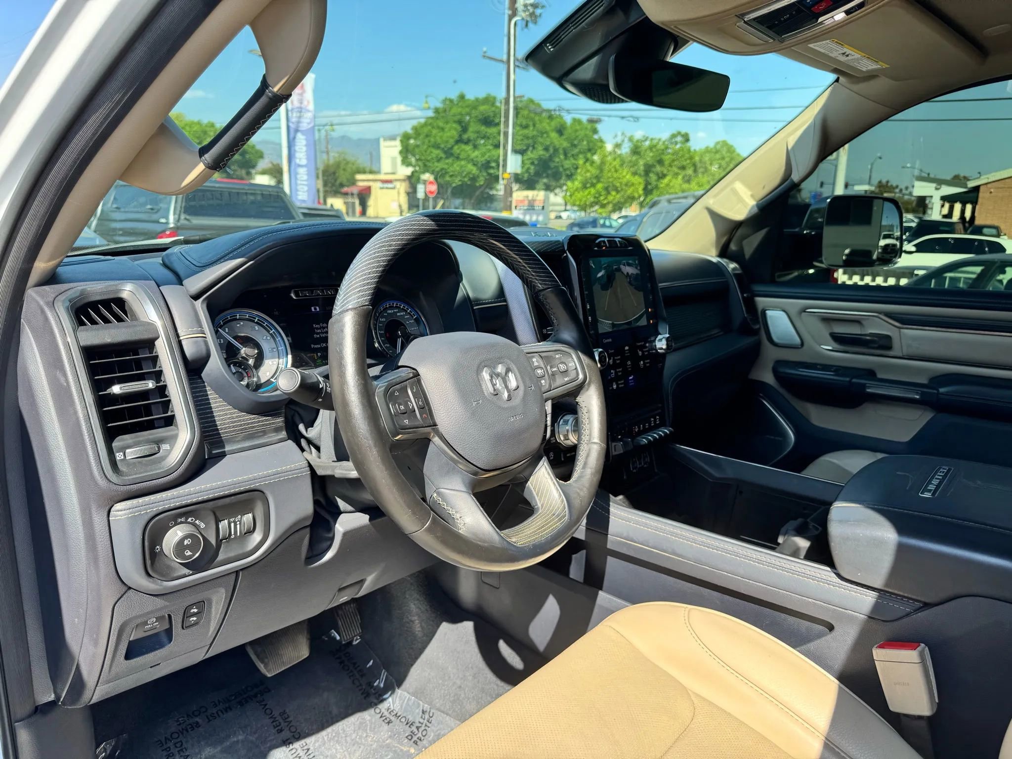 Used 2020 RAM 1500 Limited image 12