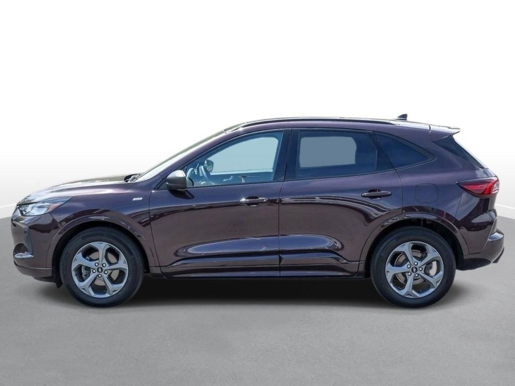 Used 2023 Ford Escape ST-Line w/ Tech Pack #1 AWD/4WD image 5