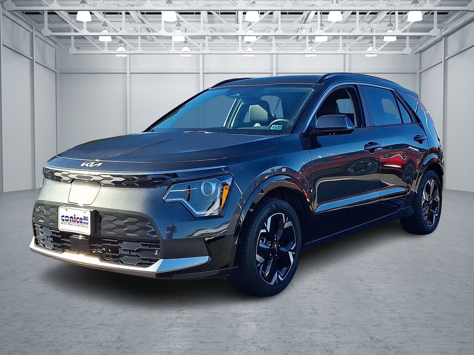 Used 2024 Kia Niro Wind w/ Wind Preserve Package FWD image 3