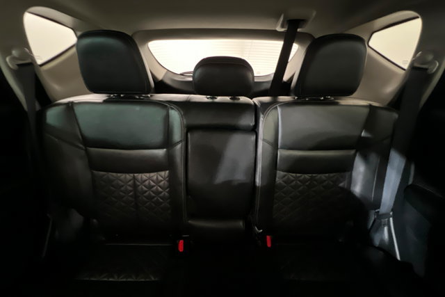 Used 2023 Nissan Murano Platinum w/ Cargo Package FWD image 25