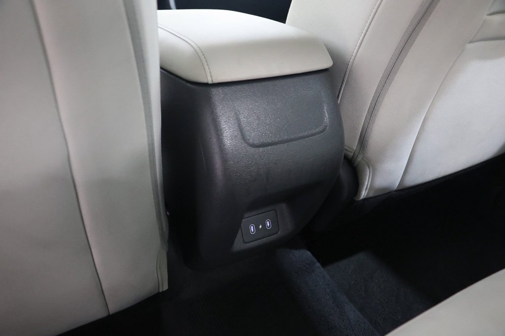 Used 2025 Hyundai Sonata SEL FWD image 28