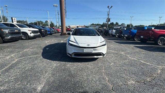 New 2026 Toyota Prius Plug-In Hybrid image 2