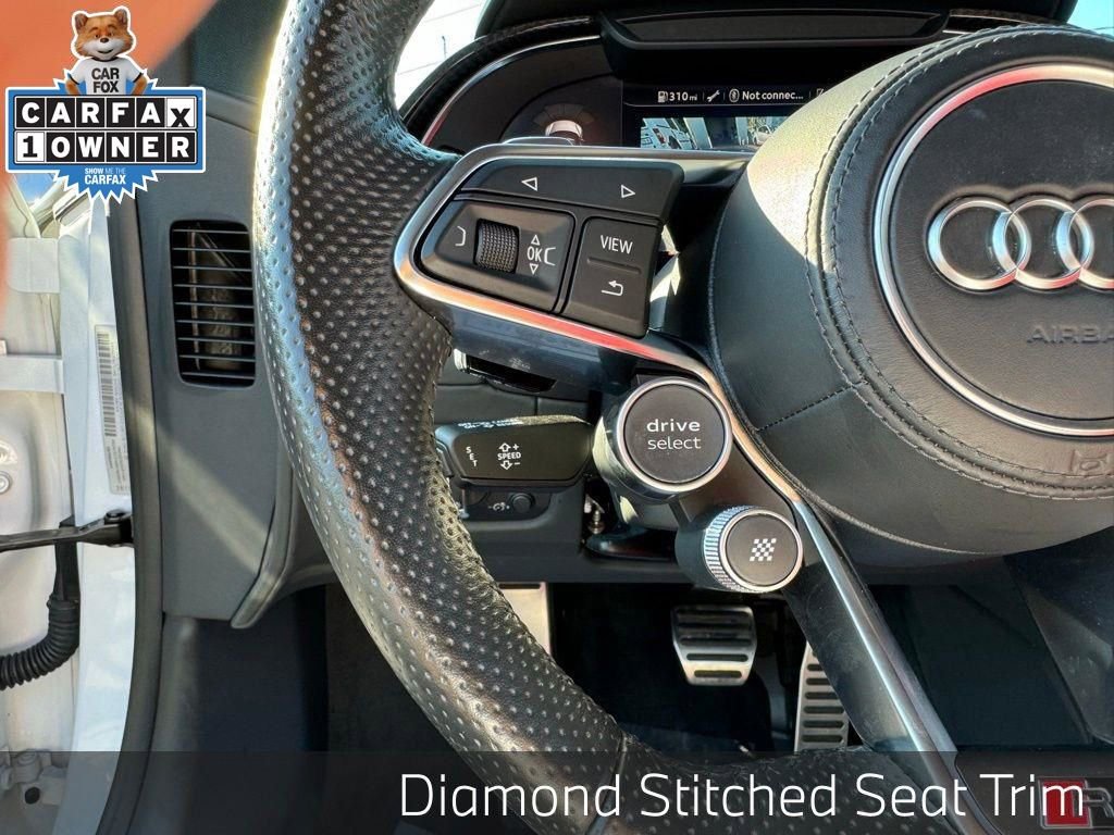 Used 2022 Audi R8 V10 w/ Carbon Exterior Package image 30