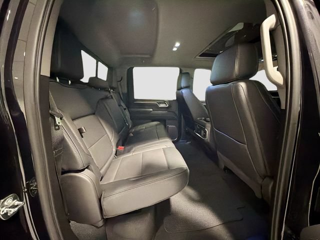 Used 2026 GMC Sierra 3500 Denali w/ Technology Package AWD/4WD image 24