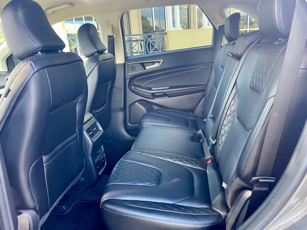 Used 2024 Ford Edge Titanium AWD/4WD image 11