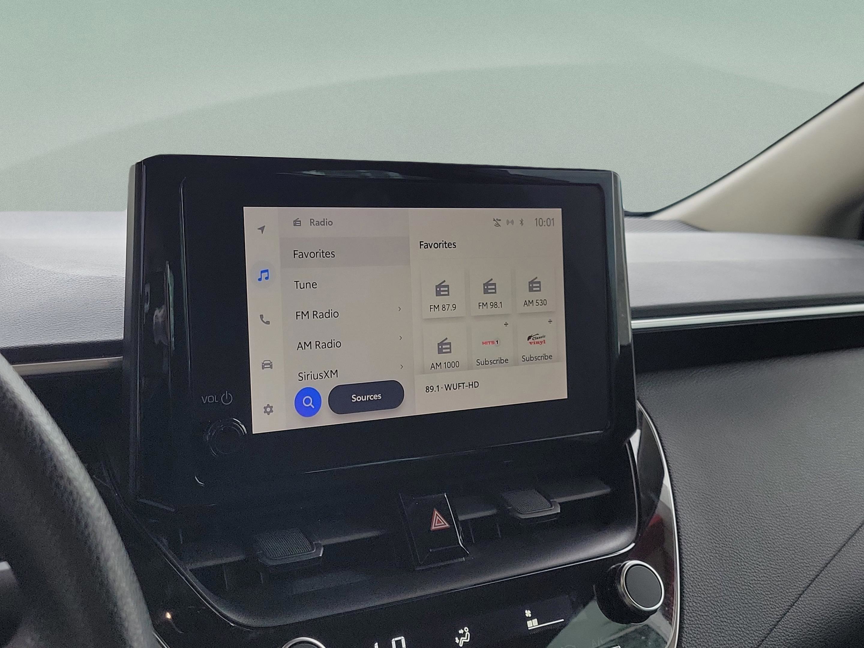 Used 2024 Toyota Corolla LE image 25