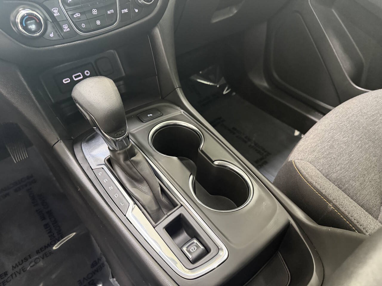 Used 2023 Chevrolet Equinox LT FWD image 9