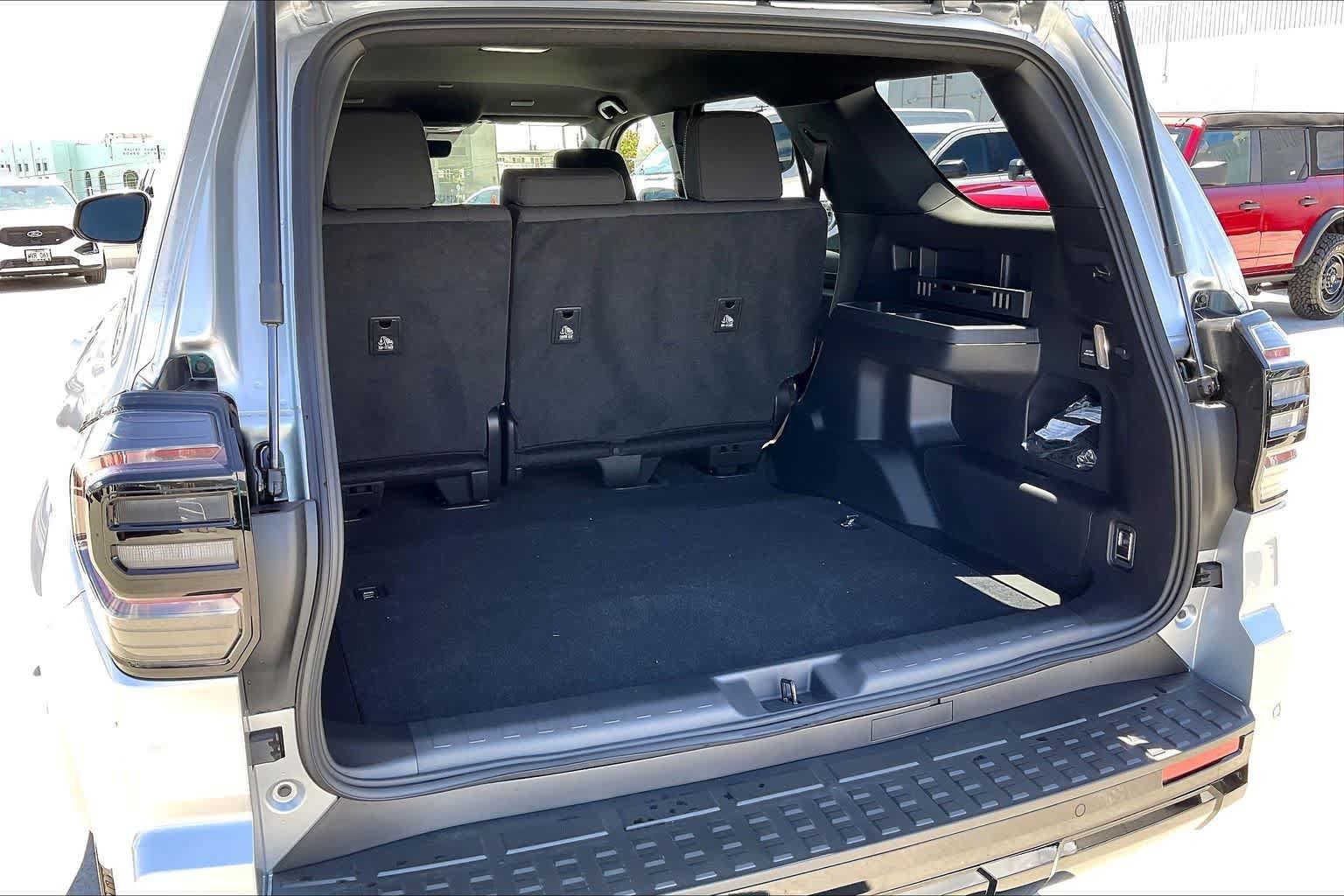 Used 2026 Toyota 4Runner 4WD image 18