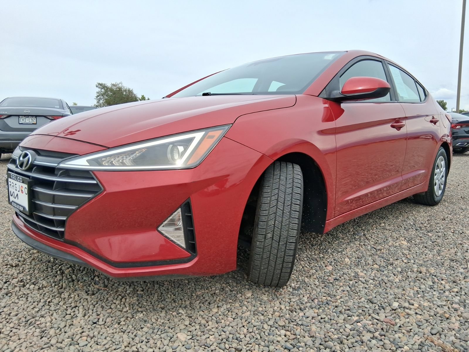 Used 2020 Hyundai Elantra SE FWD image 1