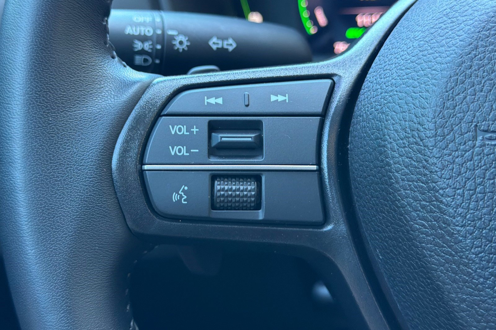 Used 2024 Honda Accord EX-L image 29