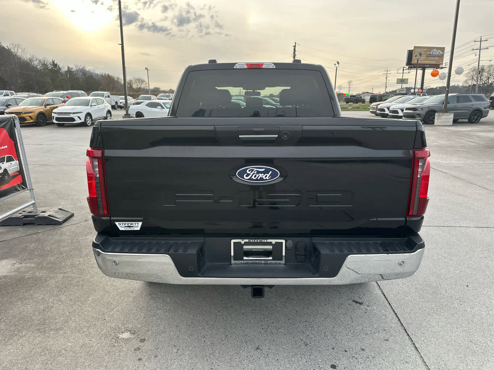 Used 2024 Ford F150 XLT w/ Mobile Office Package image 8