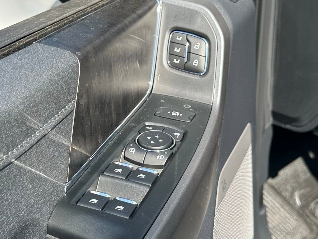 New 2026 Ford F350 Lariat image 13
