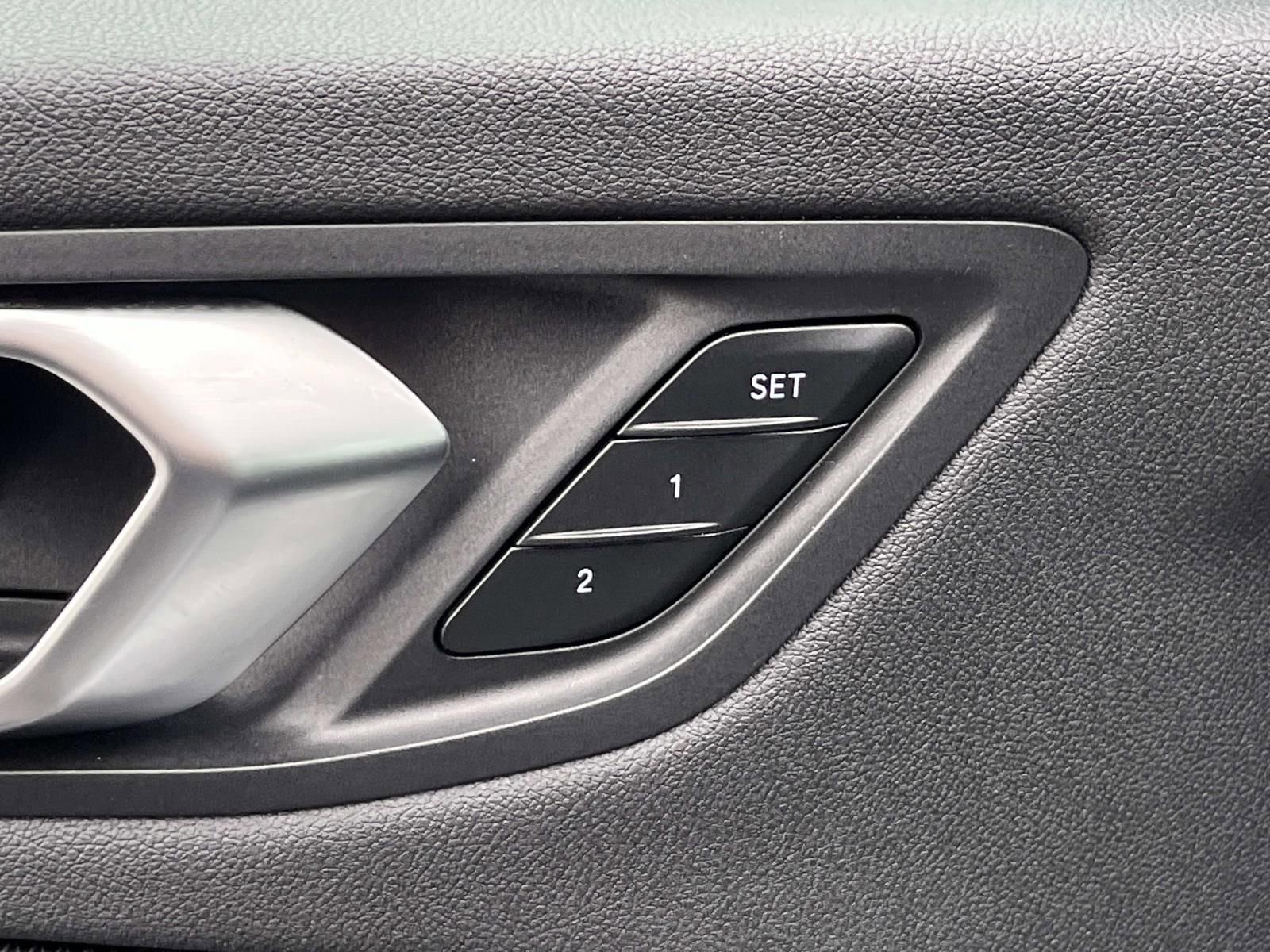 Used 2022 BMW M235i xDrive Gran Coupe image 27