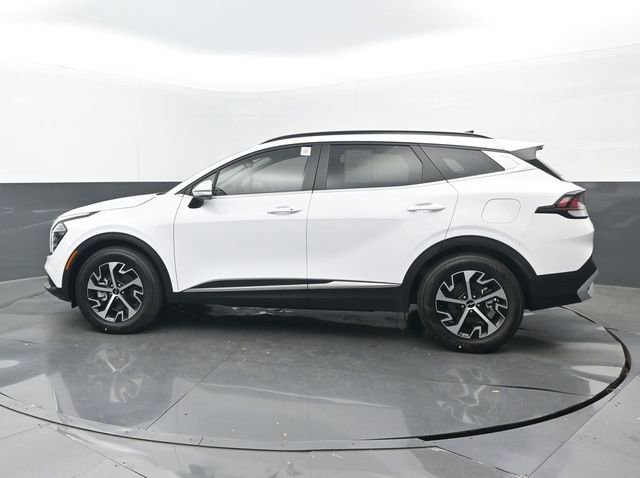 Used 2025 Kia Sportage EX w/ Premium Package FWD image 21