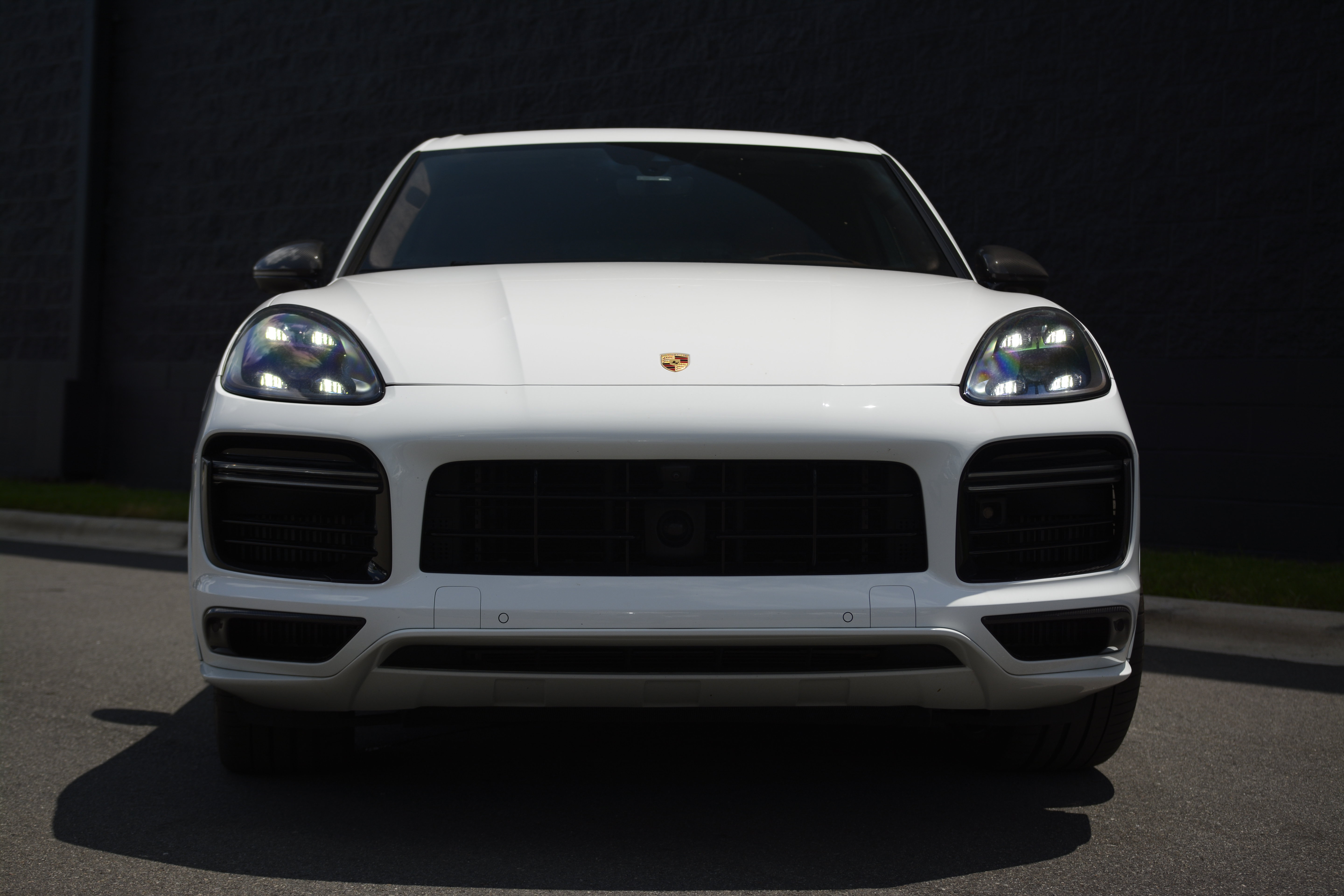 Certified 2023 Porsche Cayenne Turbo AWD/4WD image 10