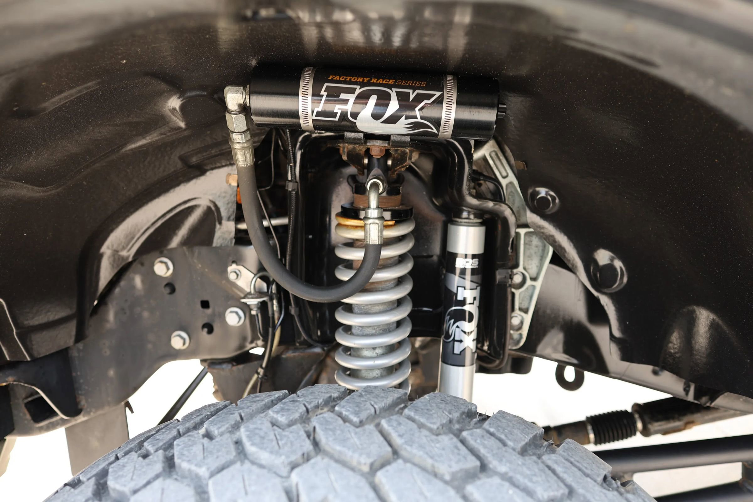 Used 2021 Ford F350 Platinum w/ FX4 Off-Road Package image 26