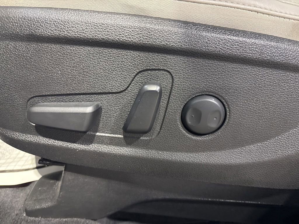 Used 2023 Kia Telluride S w/ S Sunroof Package AWD/4WD image 11